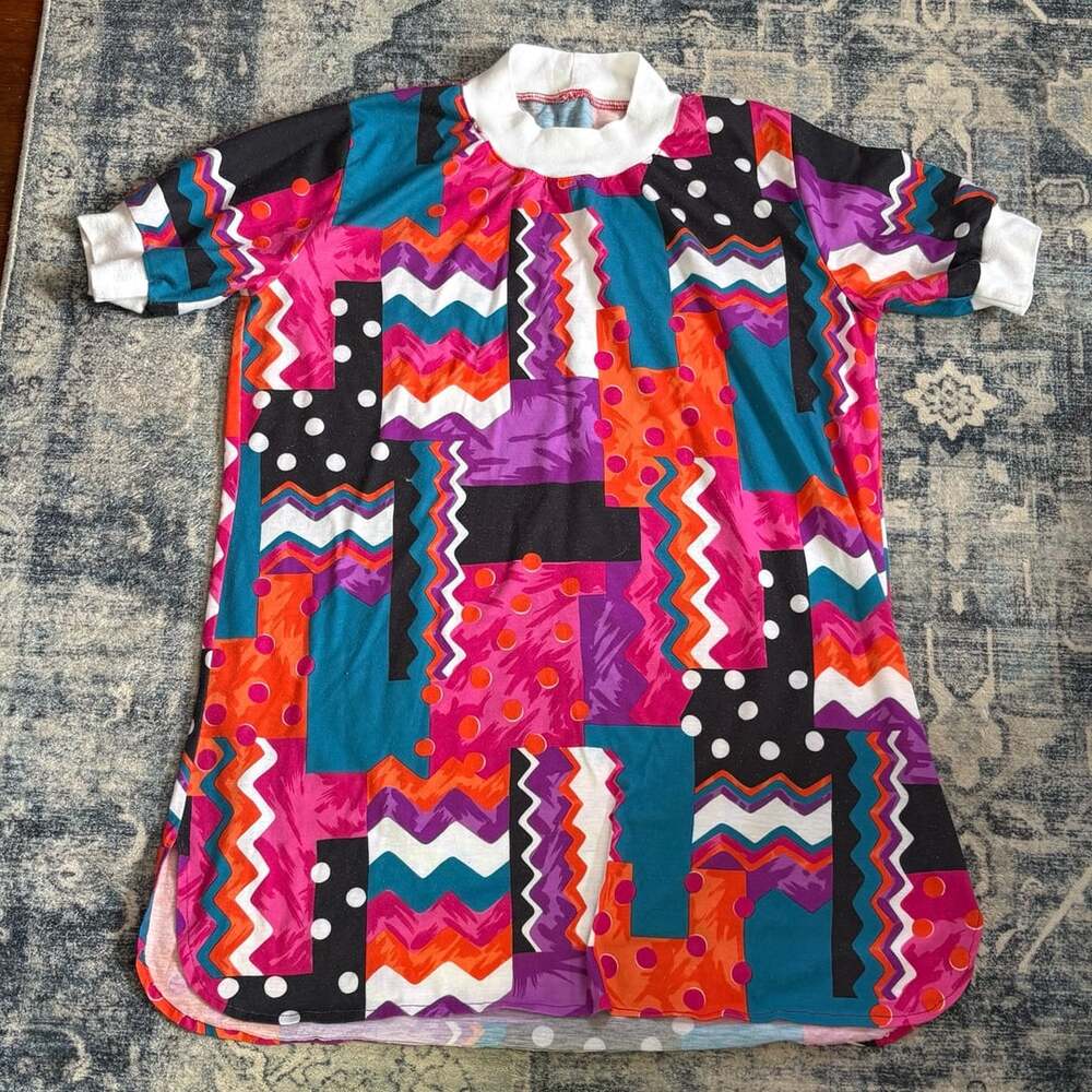 Vintage 90s Colorful Geometric Abstract Print Short Sleeve Dress with Mock Neck